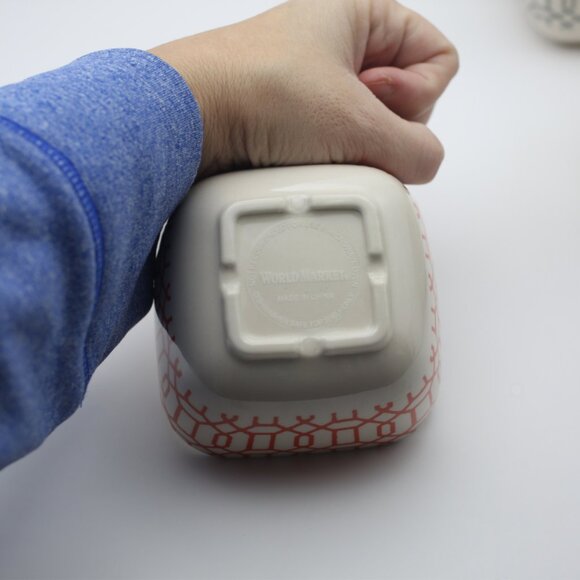 Mini World Market Cube Bowls (3.5" in height, 3.75" in width) - Picture 4 of 9